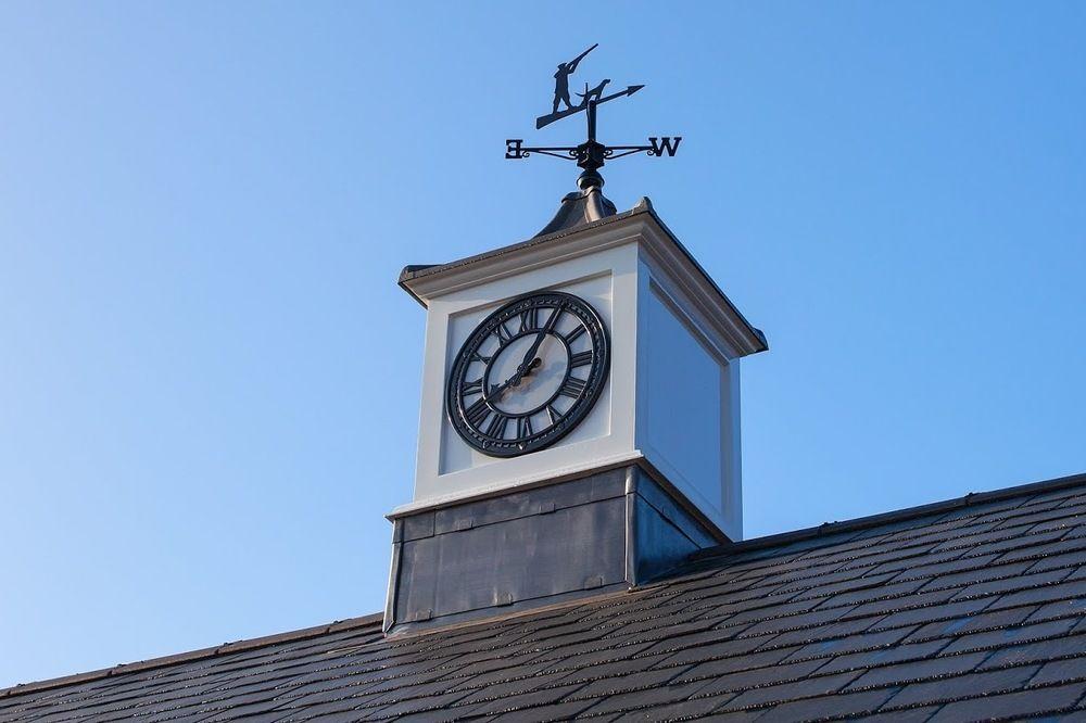 The Inn West End Уокинг Екстериор снимка